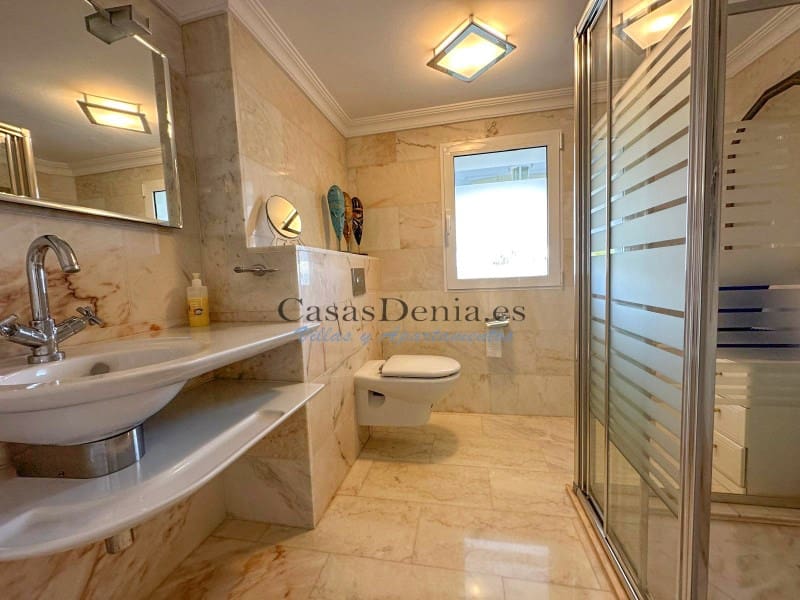 4 camera da letto Villa in vendita in Denia con piscina garage - 890.000 € (Rif: 9294474)
