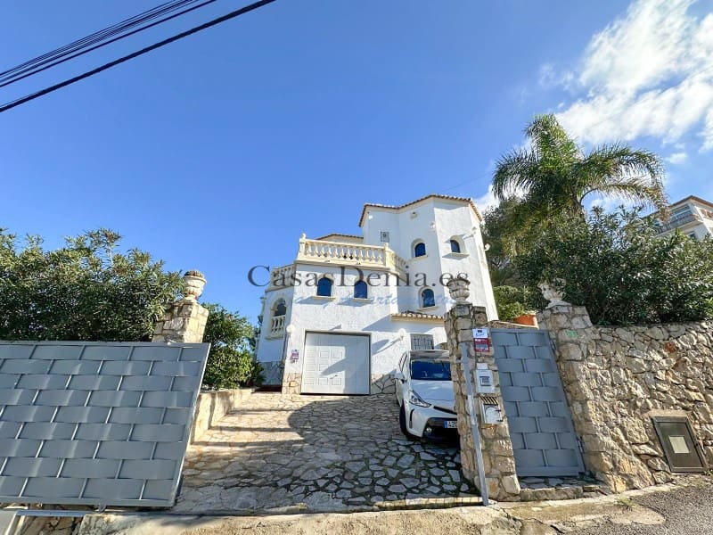 4 camera da letto Villa in vendita in Denia con piscina garage - 890.000 € (Rif: 9294474)