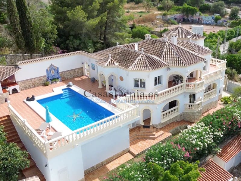 4 camera da letto Villa in vendita in Denia con piscina garage - 890.000 € (Rif: 9294474)