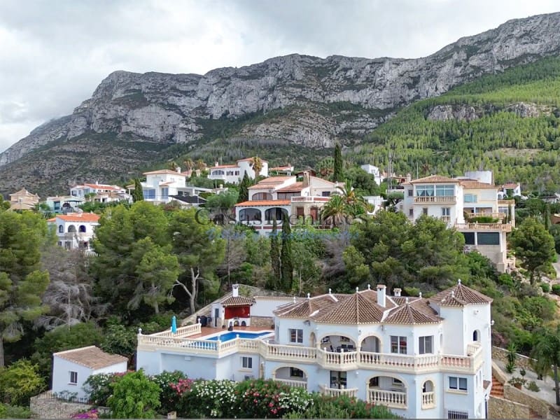 4 camera da letto Villa in vendita in Denia con piscina garage - 890.000 € (Rif: 9294474)