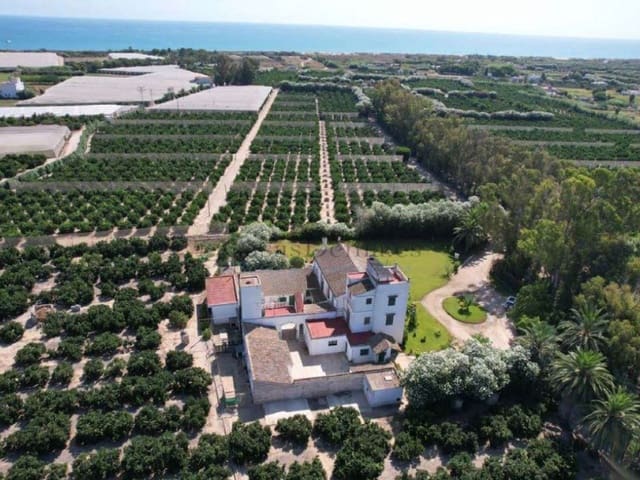 Finca/Country House for sale in Cullera - € 4,500,000 (Ref: 9335359)