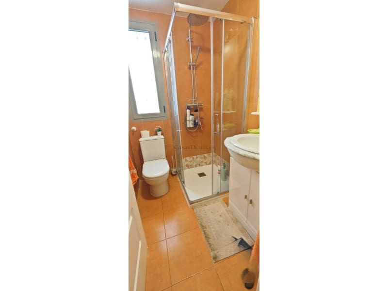 2 sovrum Lägenhet till salu i Denia med garage - 279 900 € (Ref: 9379261)