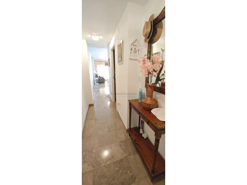 2 sovrum Lägenhet till salu i Denia med garage - 279 900 € (Ref: 9379261)