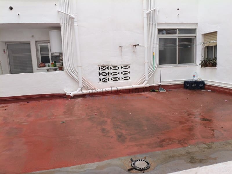 Piso de 3 habitaciones en Dénia en venta - 280.000 € (Ref: 9468424)