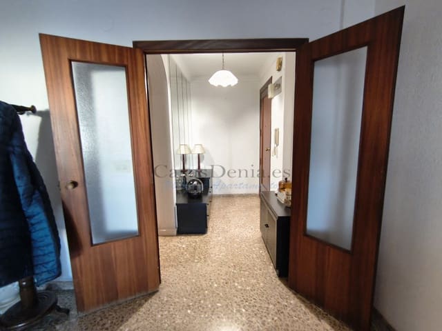 Piso de 3 habitaciones en El Puerto, Dénia en venta - 280.000 € (Ref: 9468424)