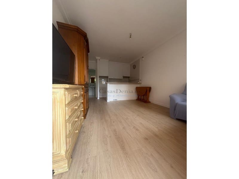 2 bedroom Apartment for sale in Denia with garage - € 193,000 (Ref: 9481312)