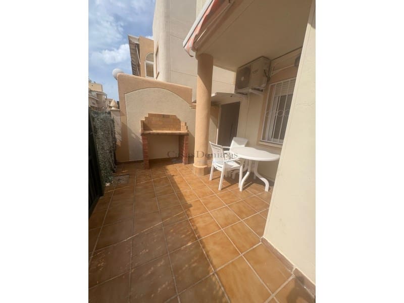 2 bedroom Apartment for sale in Denia with garage - € 193,000 (Ref: 9481312)