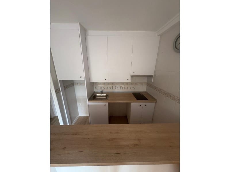 2 bedroom Apartment for sale in Denia with garage - € 193,000 (Ref: 9481312)