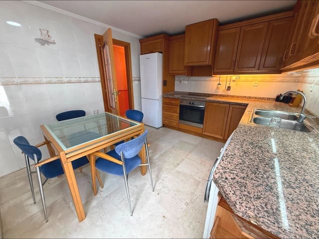2 Zimmer Penthouse zu vermieten in Alicante / Alacant Stadt mit Garage - 1.200 € (Ref: 10009158)