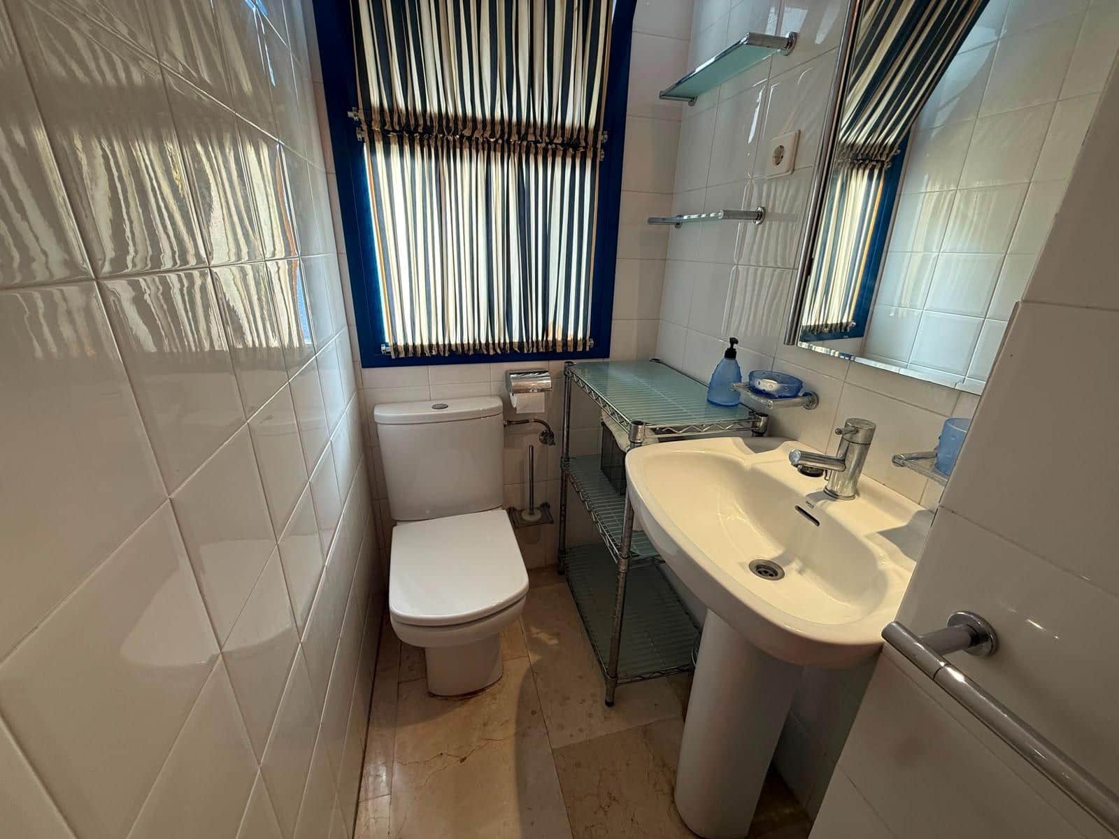 Ático de 2 habitaciones en Alicante / Alacant ciudad en alquiler con garaje - 1.200 € (Ref: 10009158)