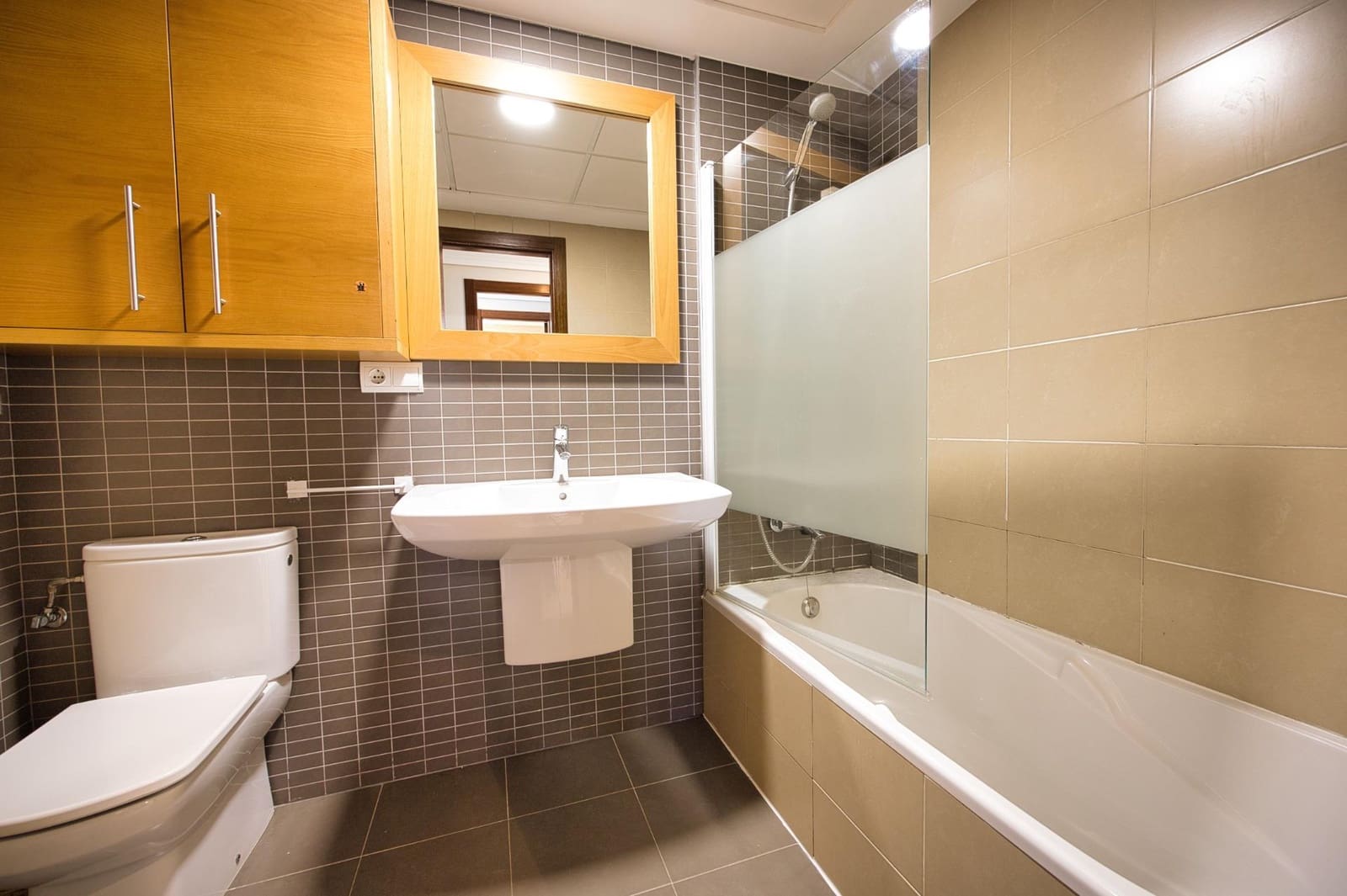 3 bedroom Flat for sale in Playa de Muchavista with pool garage - € 670,000 (Ref: 10011519)