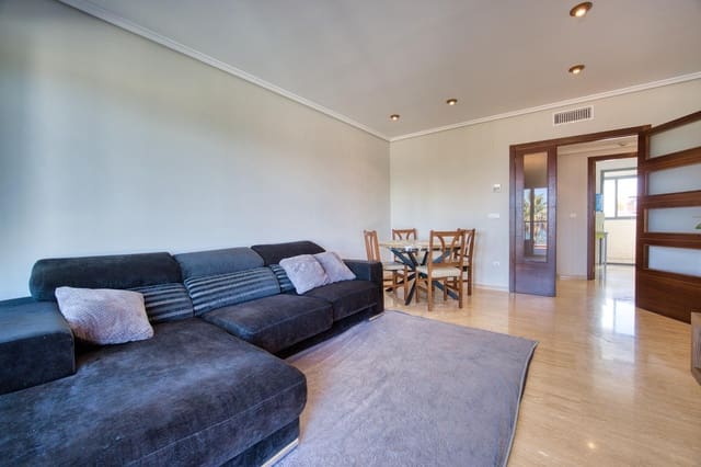 3 bedroom Flat for sale in Playa de Muchavista, El Campello with pool garage - € 670,000 (Ref: 10011519)