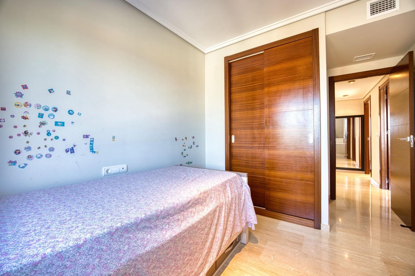3 bedroom Flat for sale in Playa de Muchavista with pool garage - € 670,000 (Ref: 10011519)