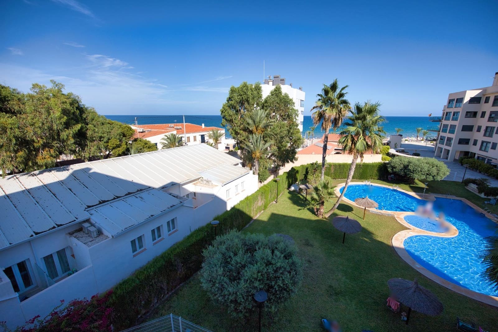 3 bedroom Flat for sale in Playa de Muchavista with pool garage - € 670,000 (Ref: 10011519)