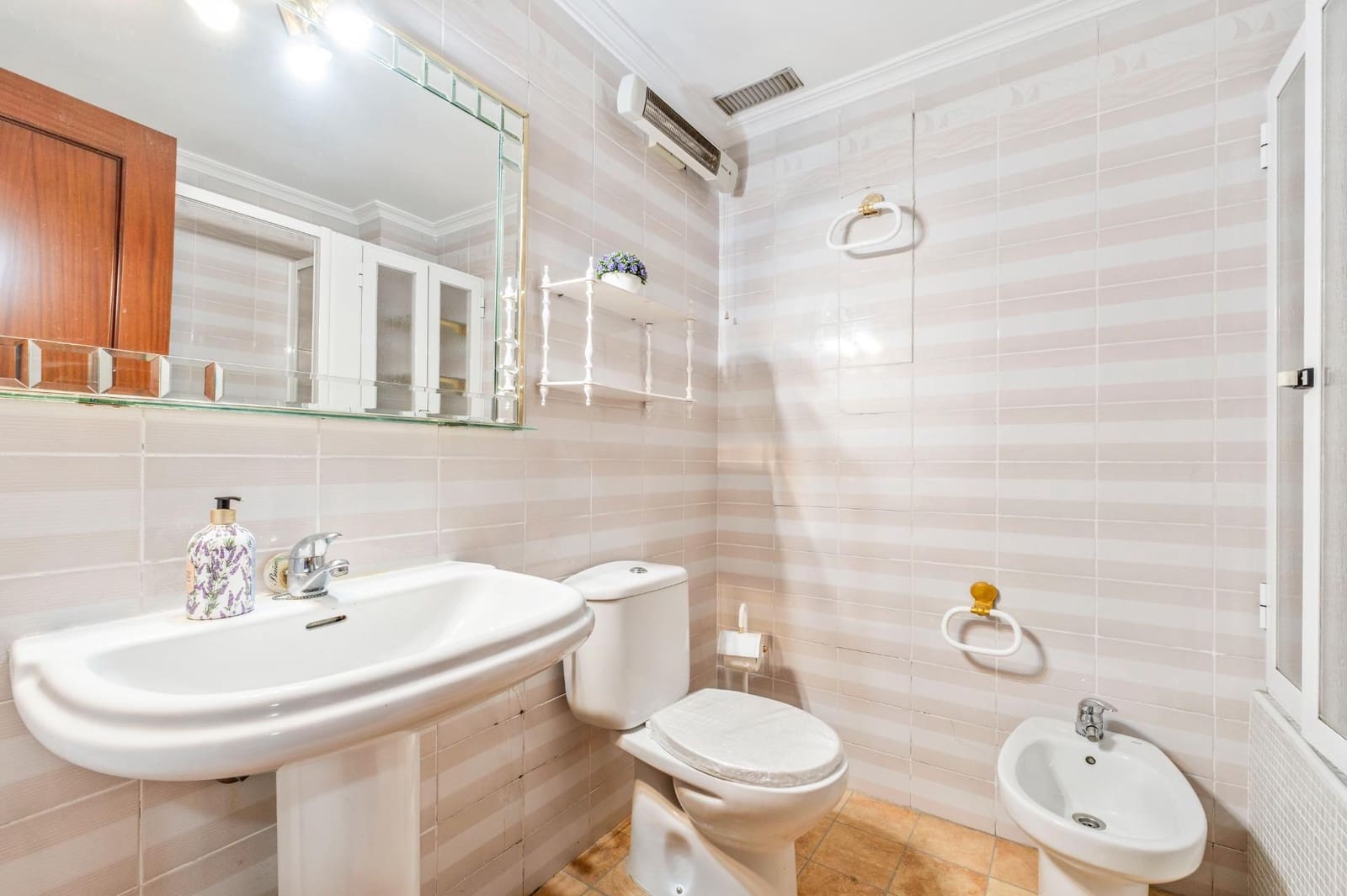 4 soveværelse Lejlighed til salg i Alicante by med garage - € 255.900 (Ref: 10017570)