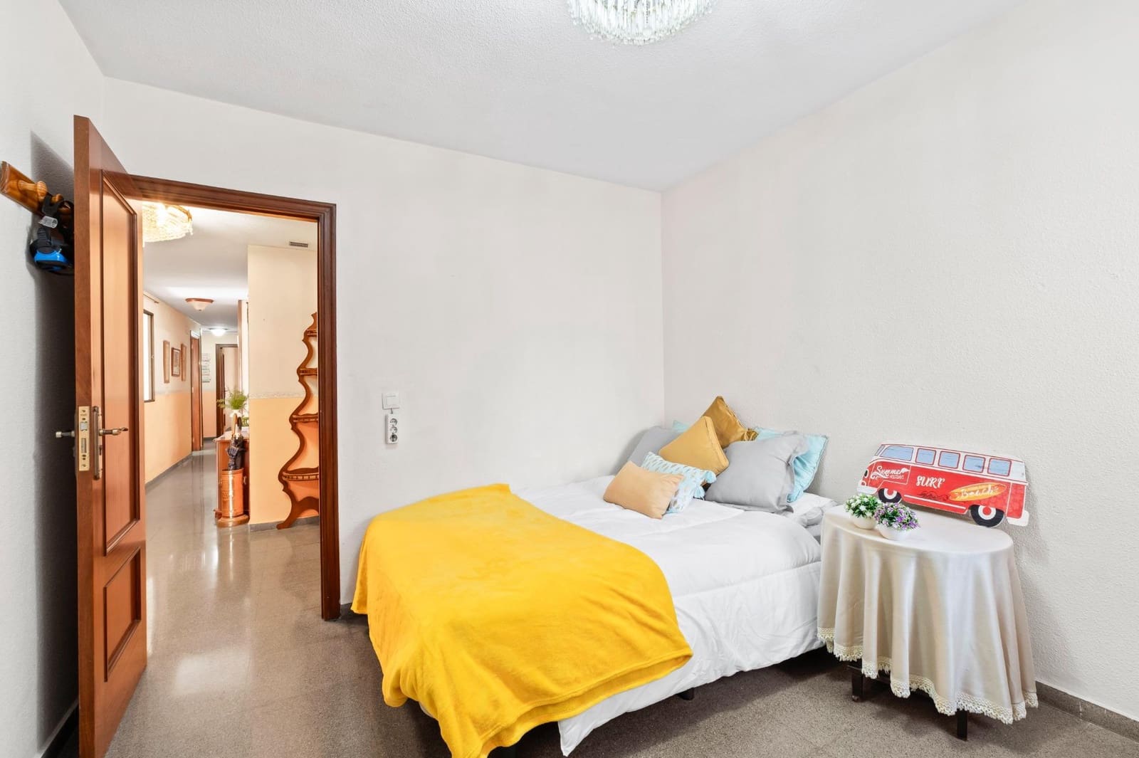 4 soveværelse Lejlighed til salg i Alicante by med garage - € 255.900 (Ref: 10017570)