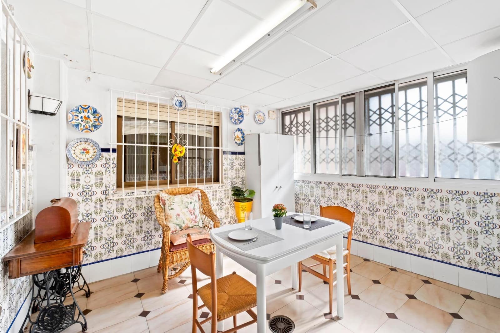 4 soveværelse Lejlighed til salg i Alicante by med garage - € 255.900 (Ref: 10017570)