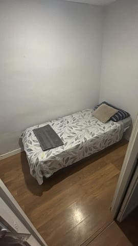 3 soveværelse Lejlighed til leje i Carolinas Bajas, Alicante by - € 865 (Ref: 10030635)