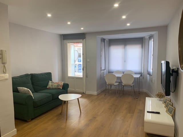 3 soveværelse Lejlighed til leje i Carolinas Bajas, Alicante by - € 865 (Ref: 10030635)