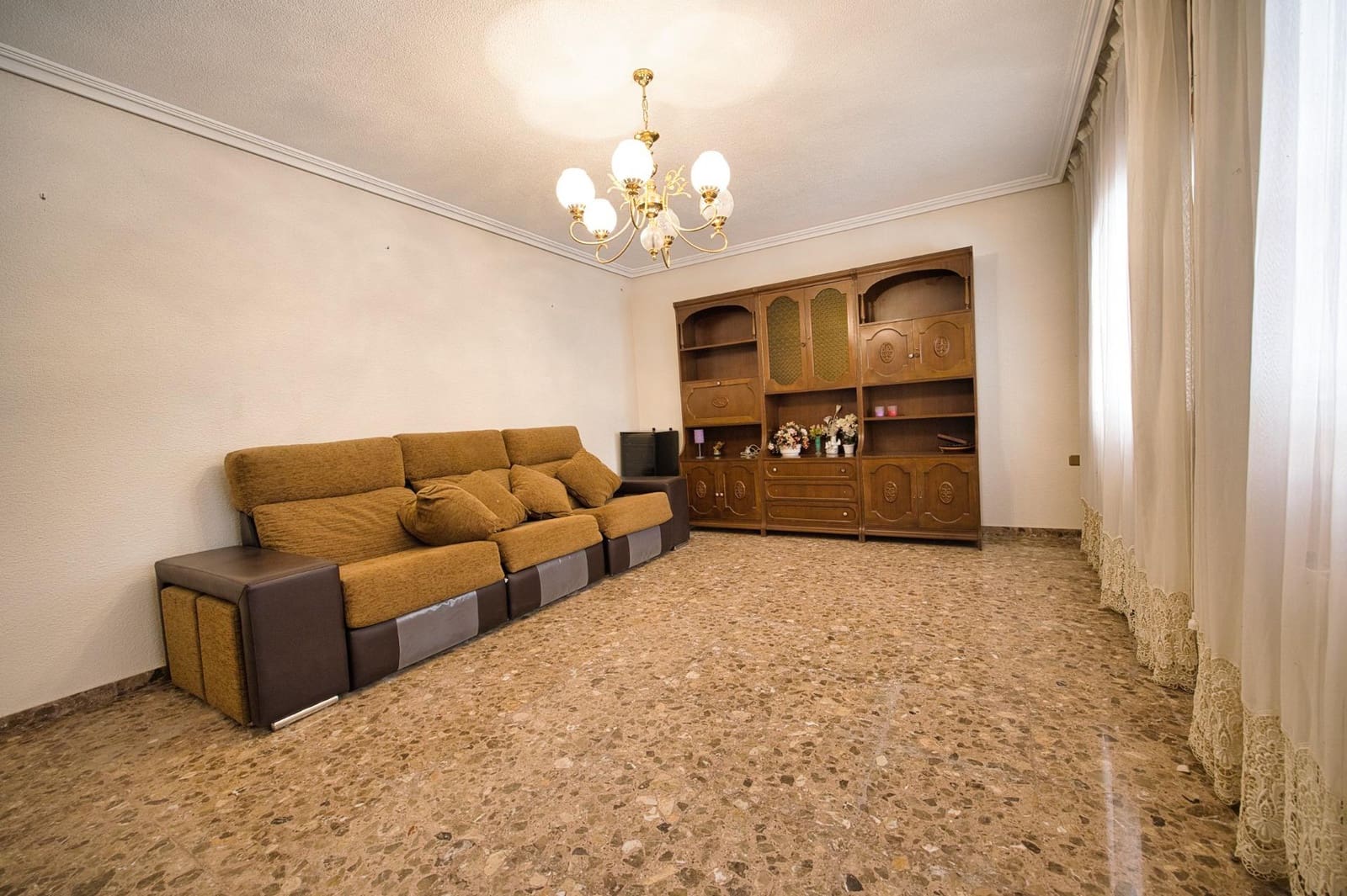 3 soverom Villa til salgs i Muchamiel / Mutxamel - € 674 000 (Ref: 10034046)