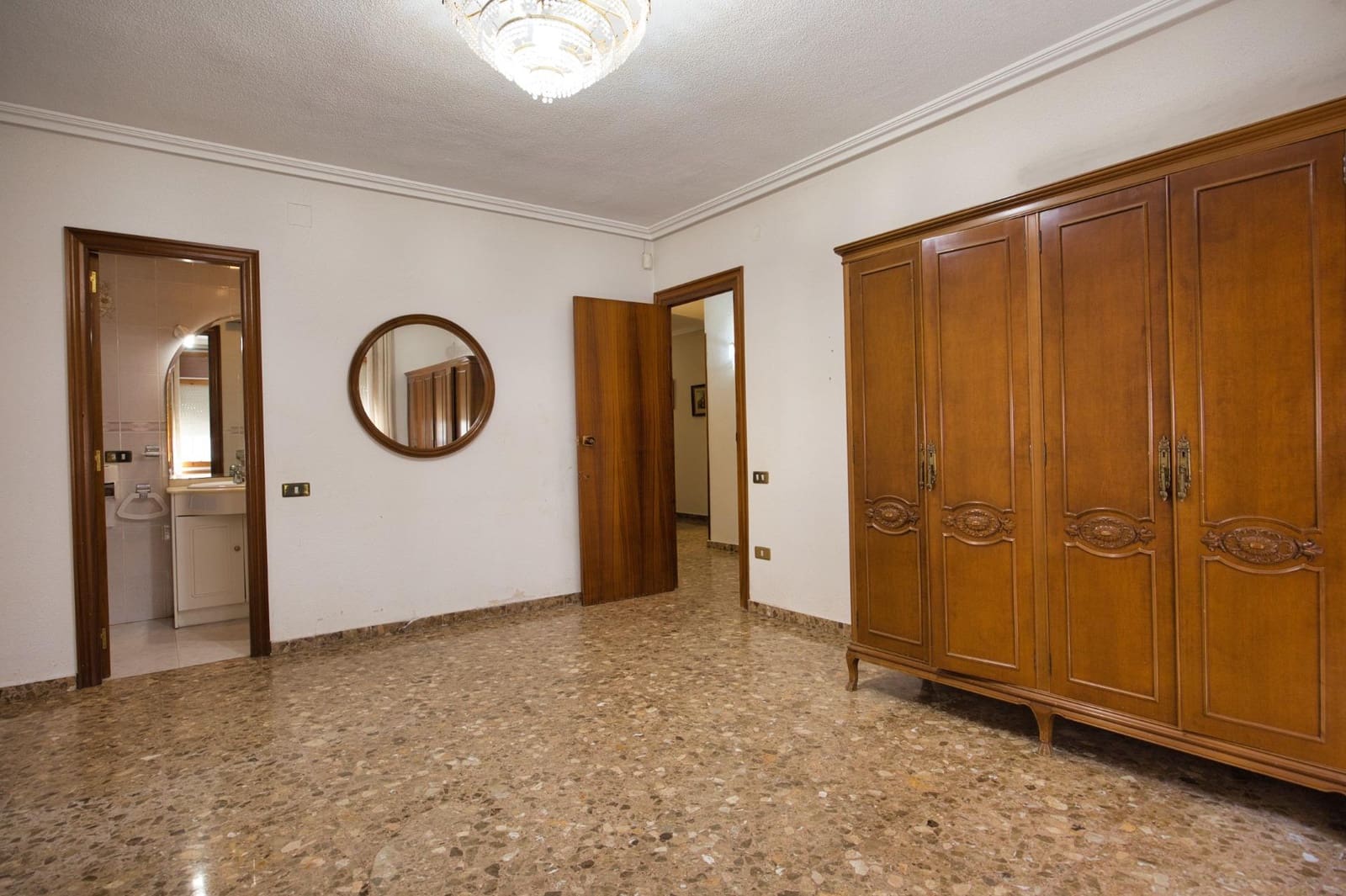 3 soverom Villa til salgs i Muchamiel / Mutxamel - € 674 000 (Ref: 10034046)