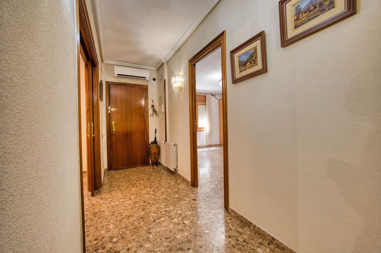 3 soverom Villa til salgs i Muchamiel / Mutxamel - € 674 000 (Ref: 10034046)