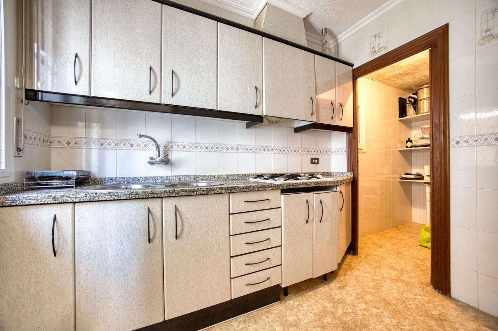 3 soverom Villa til salgs i Muchamiel / Mutxamel - € 674 000 (Ref: 10034046)