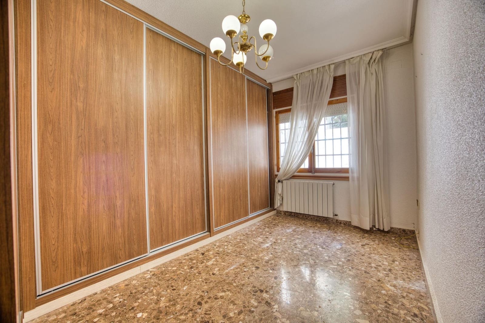 3 soverom Villa til salgs i Muchamiel / Mutxamel - € 674 000 (Ref: 10034046)