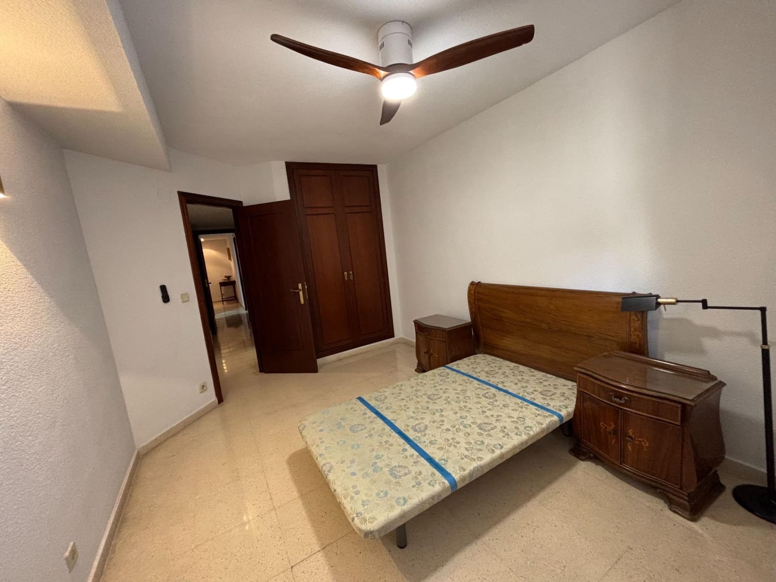 4 Zimmer Wohnung zu vermieten in Alicante / Alacant Stadt - 1.500 € (Ref: 10035450)