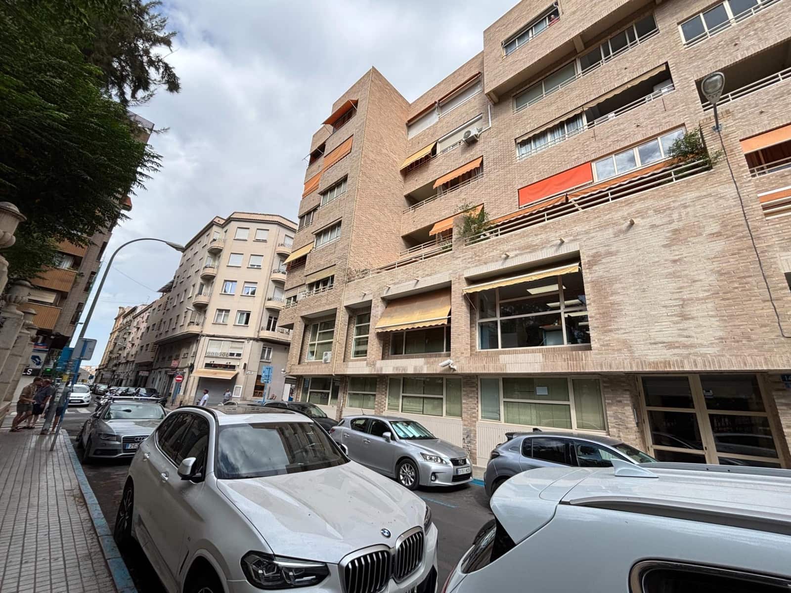 4 Zimmer Wohnung zu vermieten in Alicante / Alacant Stadt - 1.500 € (Ref: 10035450)