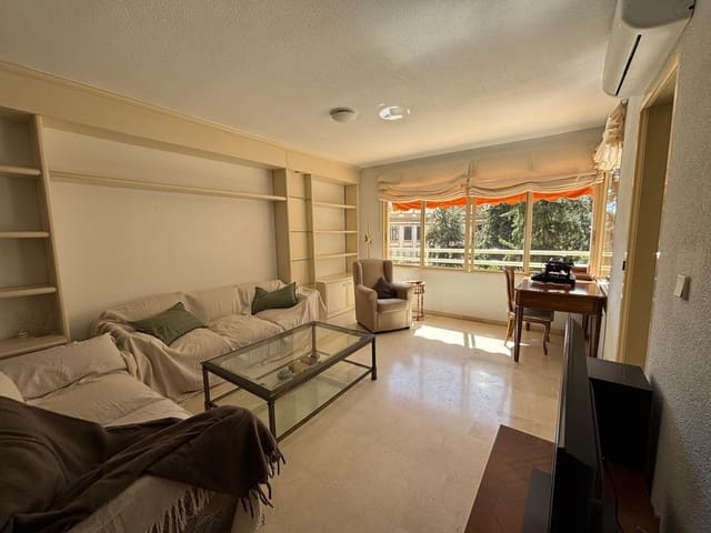 4 camera da letto Appartamento da affittare in Alicante città - 1.500 € (Rif: 10035450)