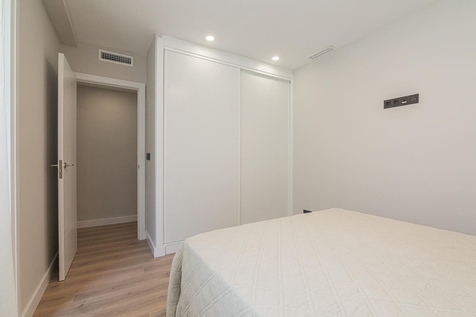 3 sypialnia Penthouse na sprzedaż w Santa Pola - 399 000 € (Ref: 10037495)