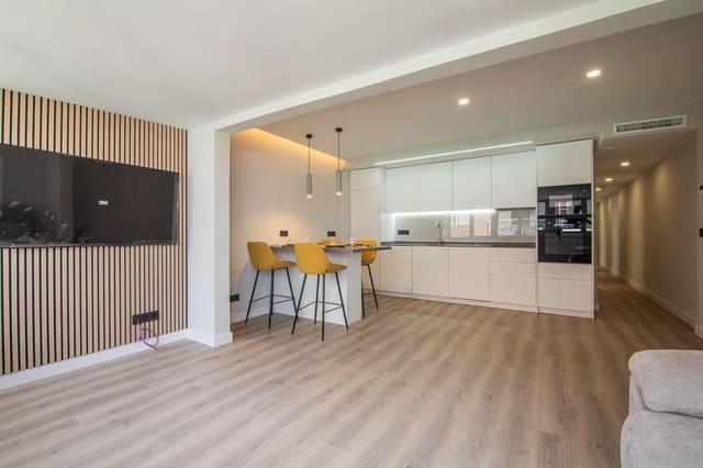 3 chambre Penthouse à vendre à Santa Pola - 399 000 € (Ref: 10037495)