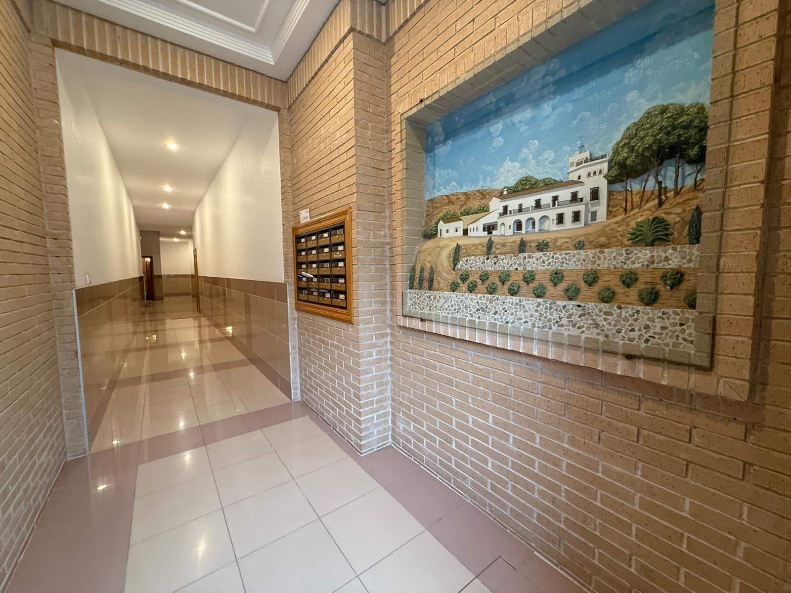 Piso de 3 habitaciones en Torrellano en alquiler con garaje - 860 € (Ref: 10049376)
