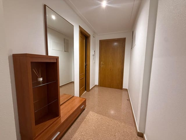 Piso de 2 habitaciones en Torrellano, Elche / Elx en alquiler con garaje - 860 € (Ref: 10049376)