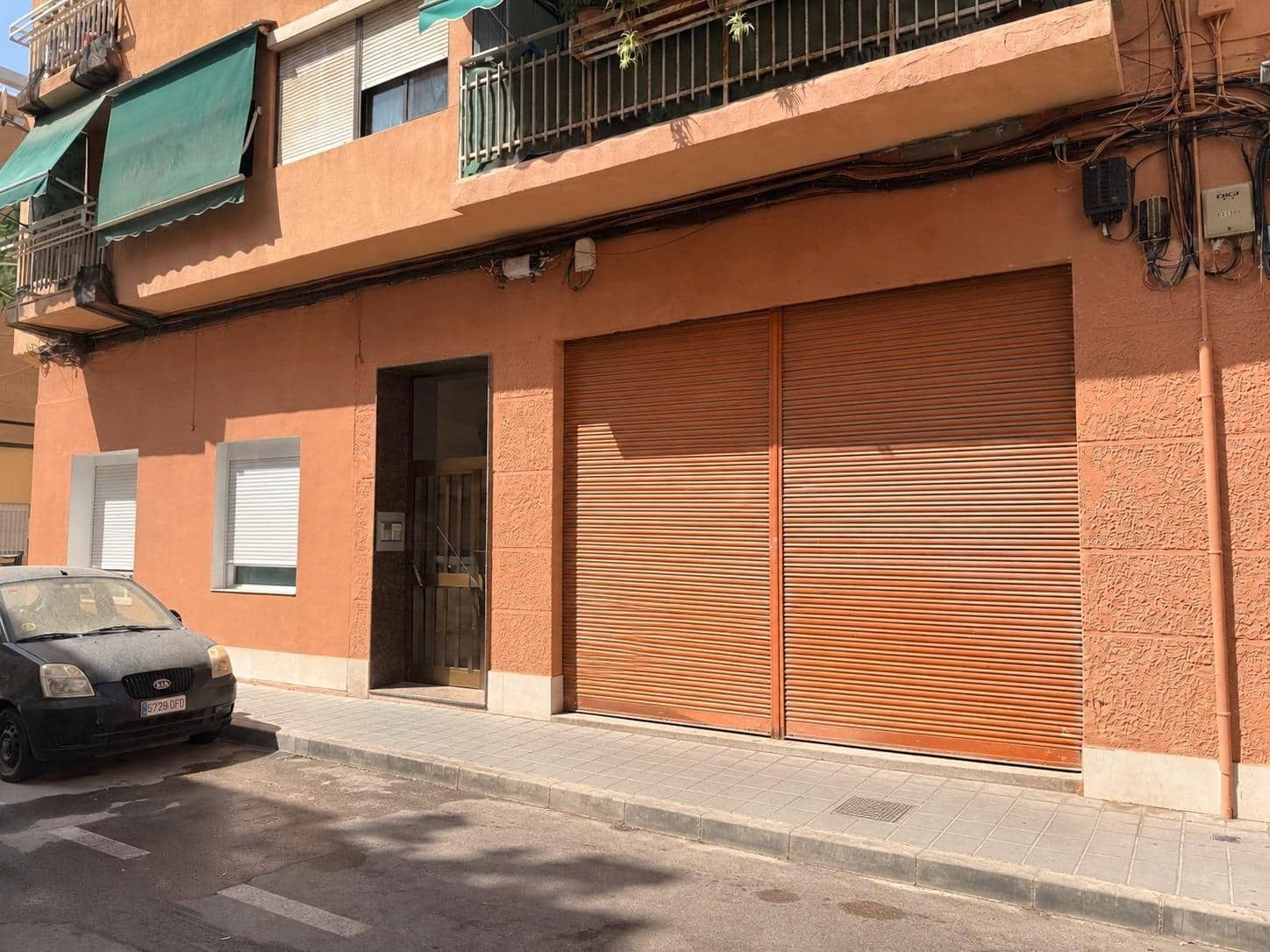 Kaupallinen myytävänä paikassa Alicante kaupunki - 72 900 € (Ref: 10049377)