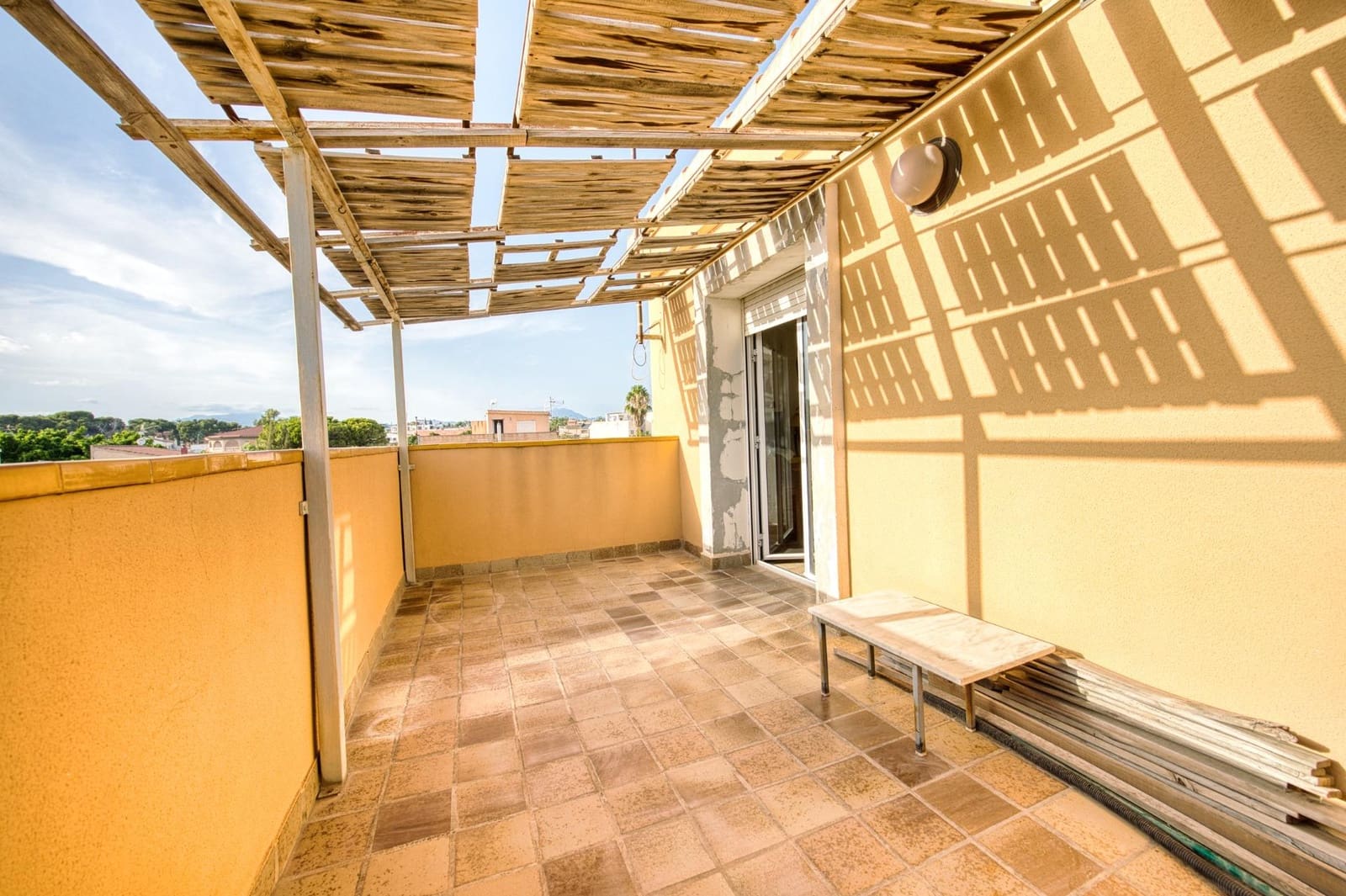 4 soverom Villa til salgs i Alicante by - € 585 000 (Ref: 10055364)
