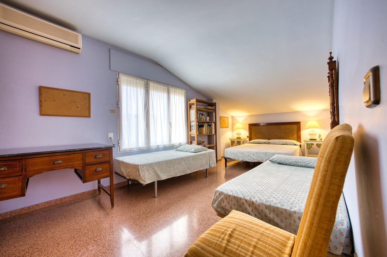 4 soverom Villa til salgs i Alicante by - € 585 000 (Ref: 10055364)