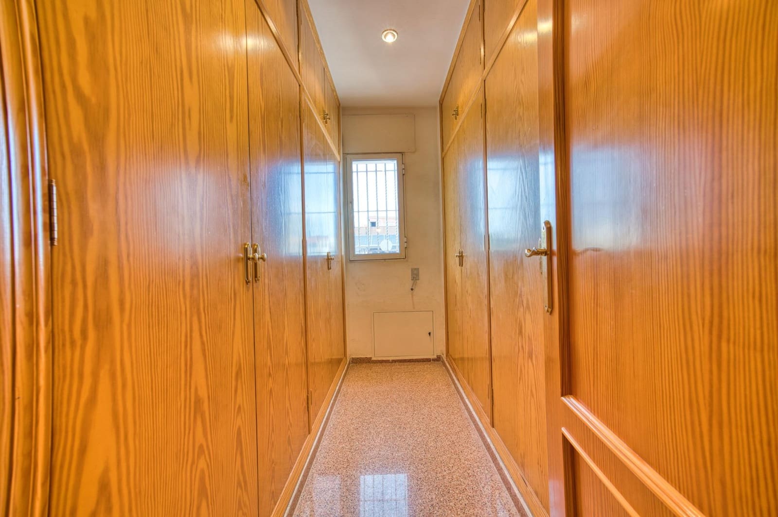 4 soverom Villa til salgs i Alicante by - € 585 000 (Ref: 10055364)