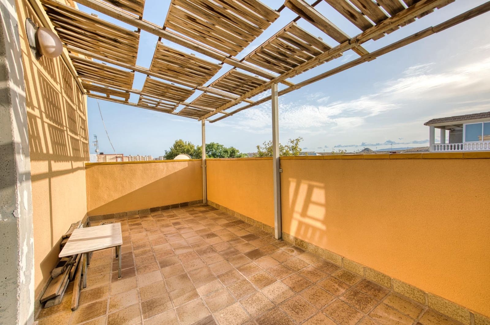 4 soverom Villa til salgs i Alicante by - € 585 000 (Ref: 10055364)