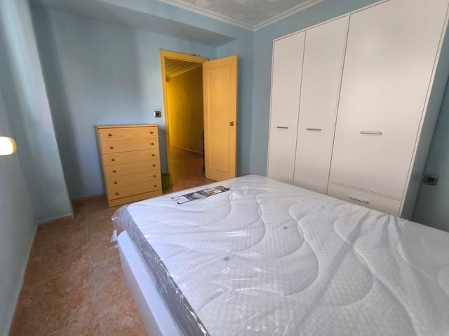 3 sypialnia Mieszkanie do wynajęcia w Miasto Alicante / Alacant - 900 € (Ref: 10068001)