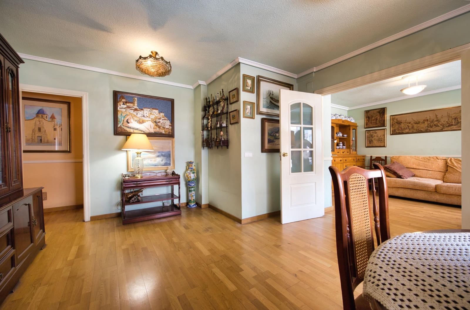 3 bedroom Flat for sale in Alicante / Alacant city with garage - € 345,400 (Ref: 10100246)