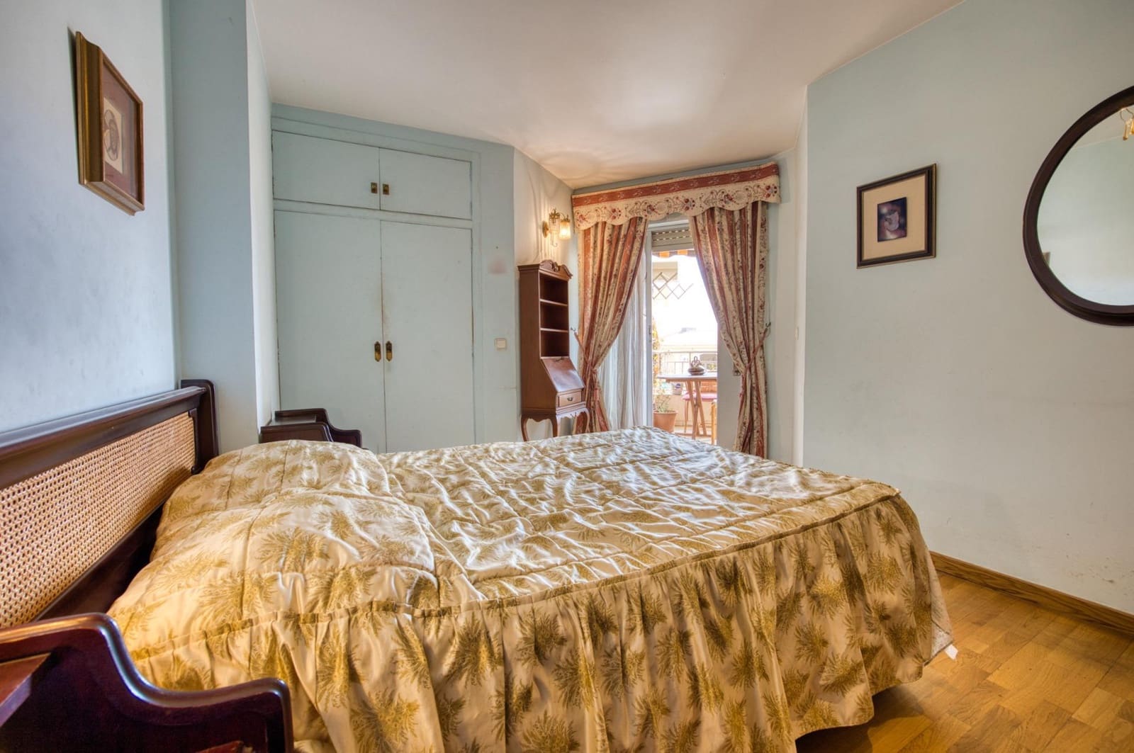3 bedroom Flat for sale in Alicante / Alacant city with garage - € 345,400 (Ref: 10100246)