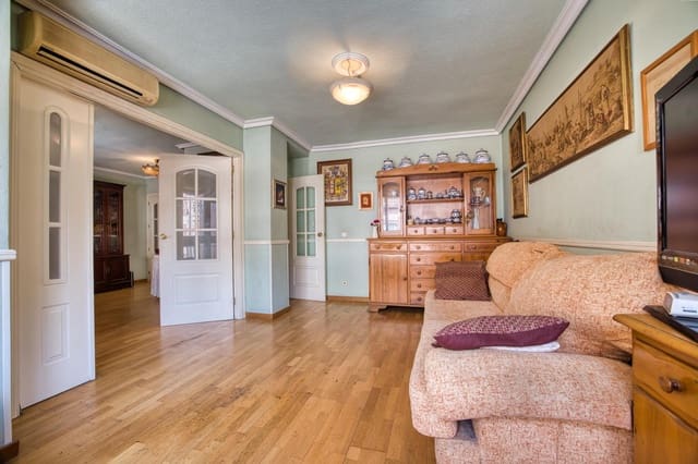 3 slaapkamer Flat te koop in Alicante stad met garage - € 345.400 (Ref: 10100246)