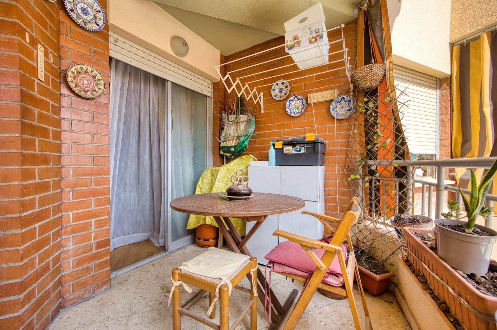 3 bedroom Flat for sale in Alicante / Alacant city with garage - € 345,400 (Ref: 10100246)