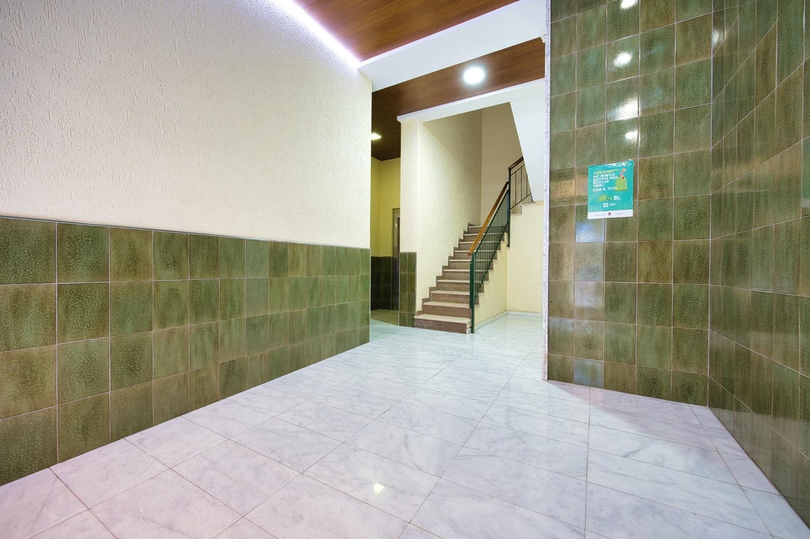 3 bedroom Flat for sale in Alicante / Alacant city with garage - € 397,000 (Ref: 10100247)