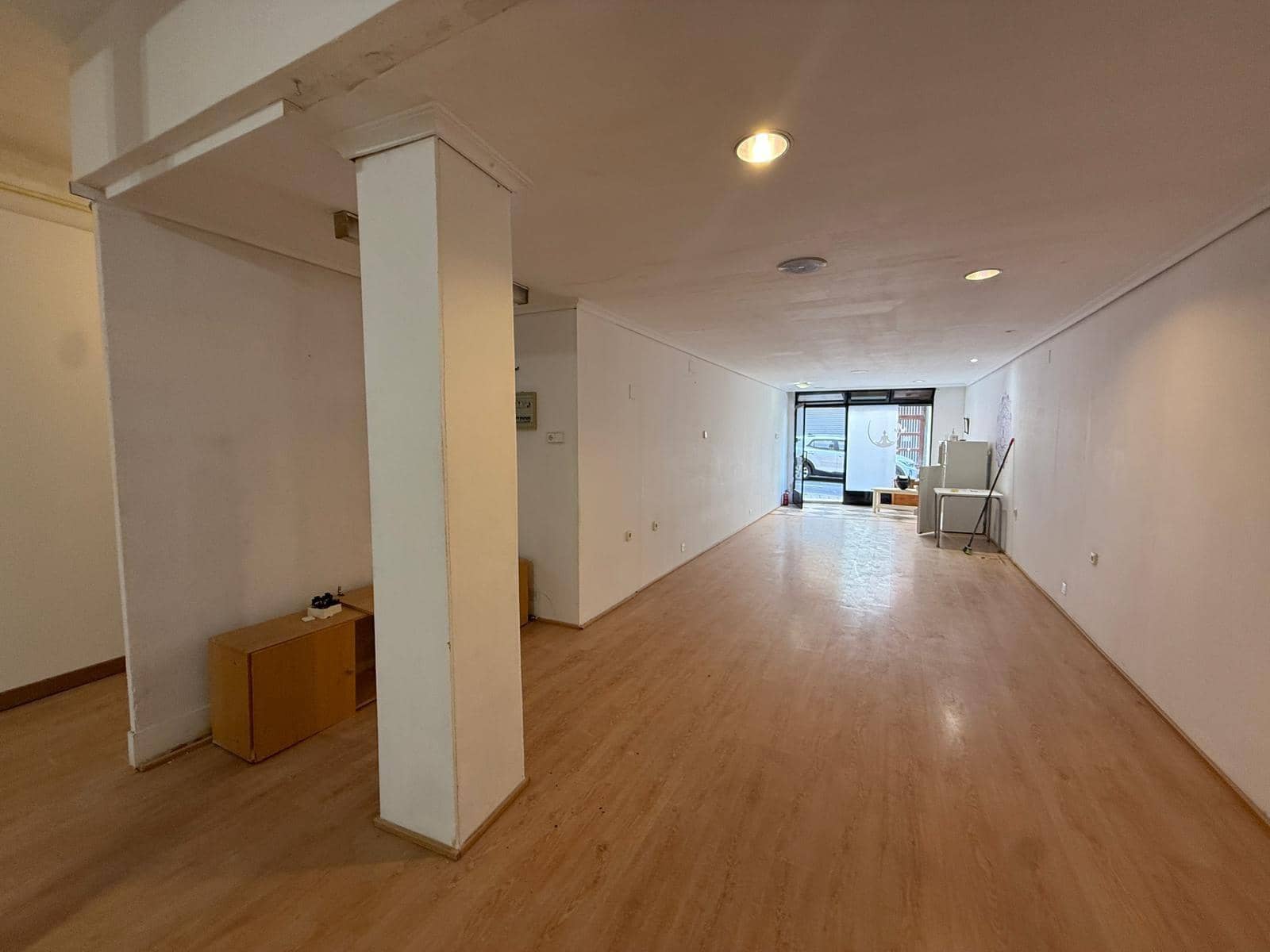 Local Comercial en Alicante / Alacant ciudad en alquiler - 650 € (Ref: 10102687)