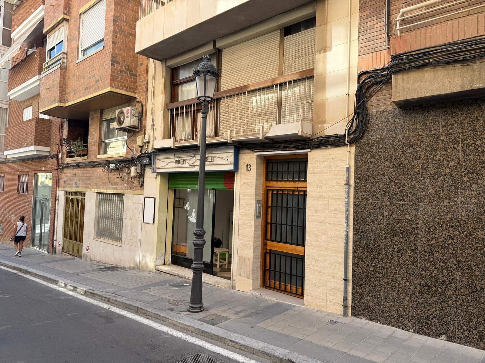 Local Comercial en Alicante / Alacant ciudad en alquiler - 650 € (Ref: 10102687)