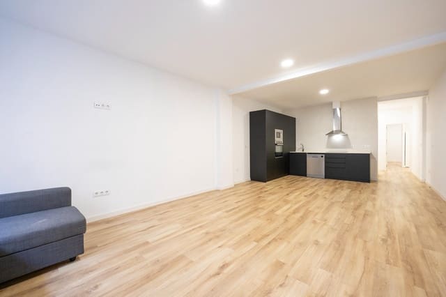 Bureau de 2 chambres à louer à Alicante ville - 1 000 € (Ref: 10109766)