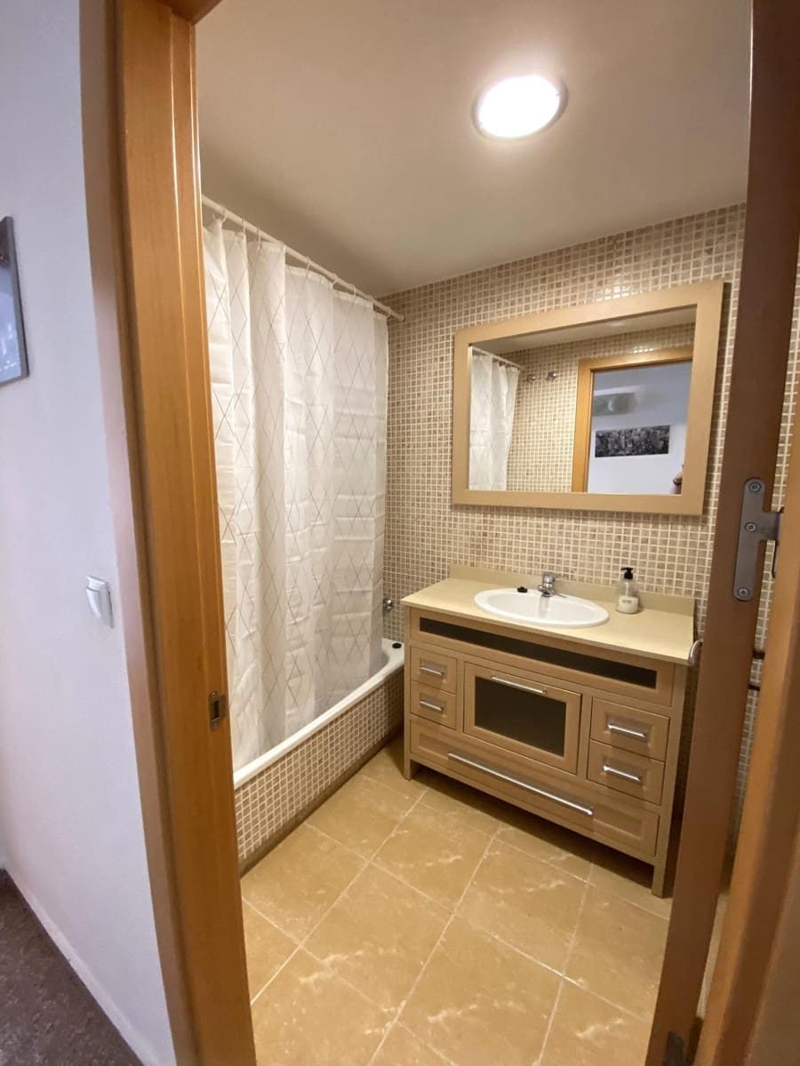 3 sovrum Lägenhet att hyra i San Vicente / Sant Vicent del Raspeig med garage - 900 € (Ref: 10139776)